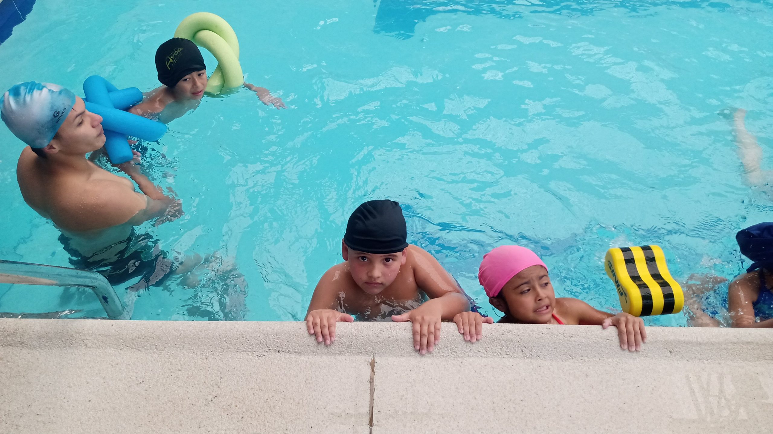 Natacion Aguas y Velocidad