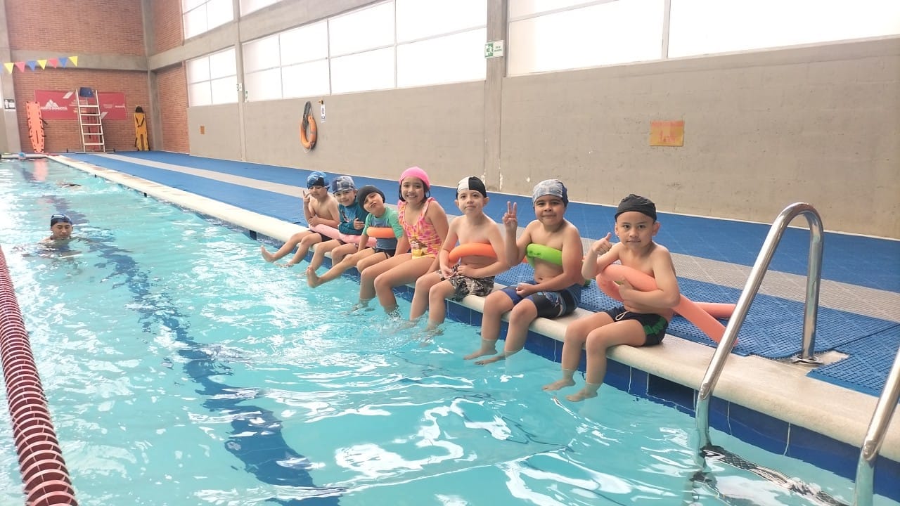 Natacion Aguas y Velocidad